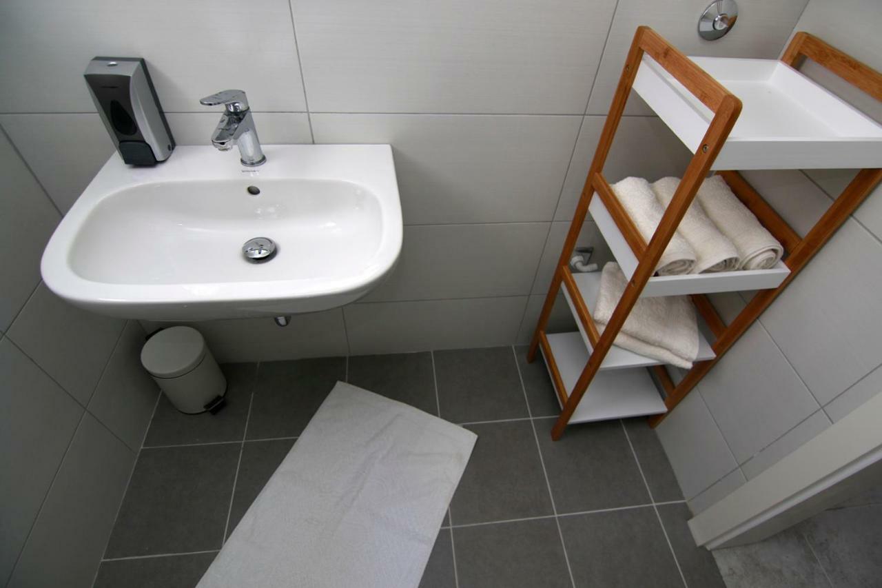 Apartments Luna Novalja Dış mekan fotoğraf