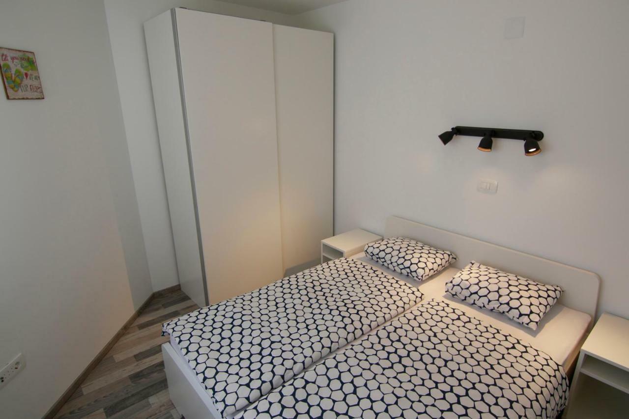 Apartments Luna Novalja Dış mekan fotoğraf