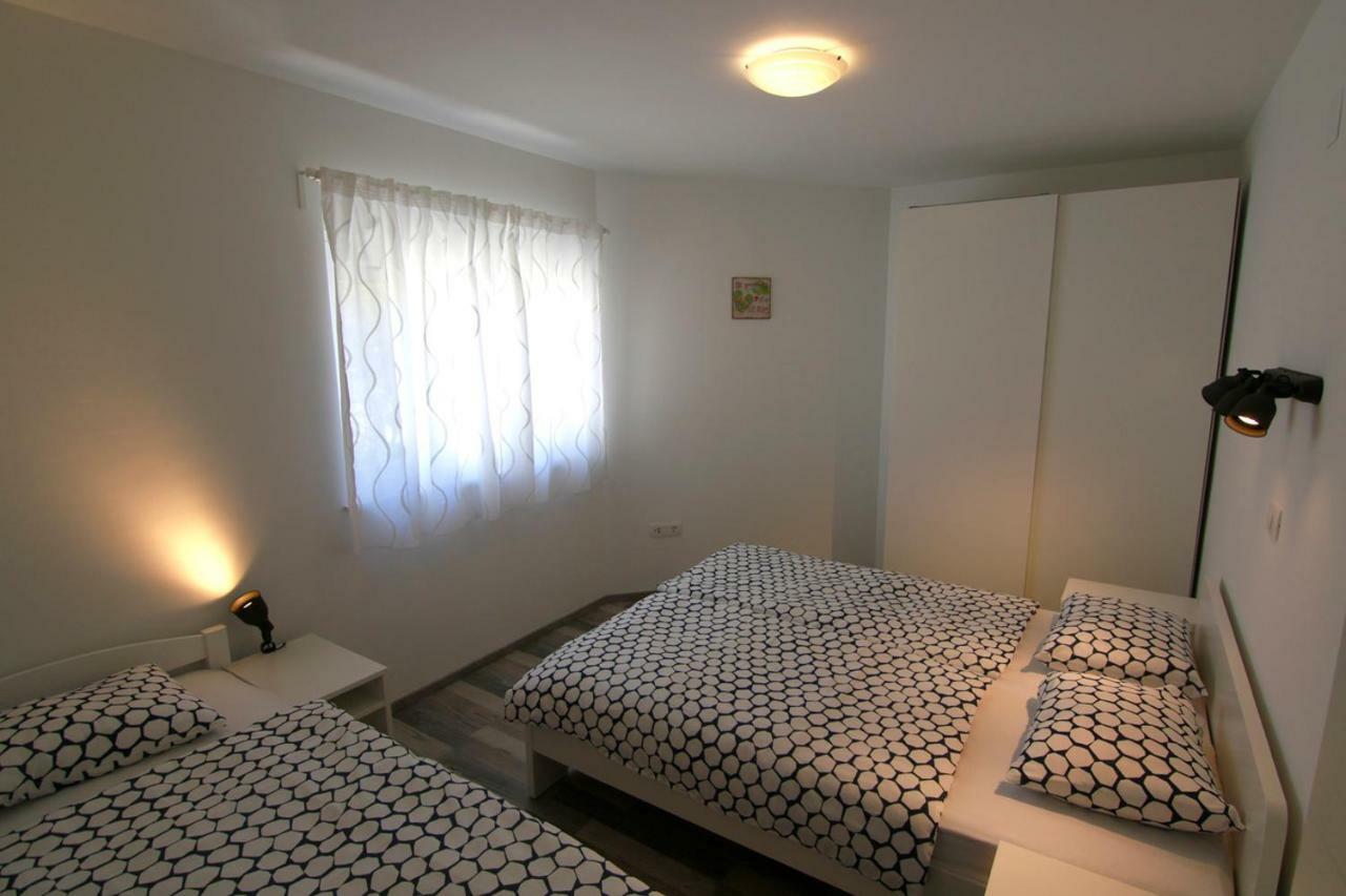 Apartments Luna Novalja Dış mekan fotoğraf
