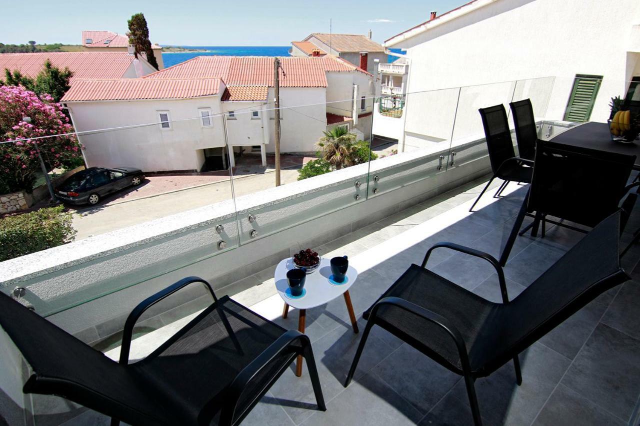 Apartments Luna Novalja Dış mekan fotoğraf